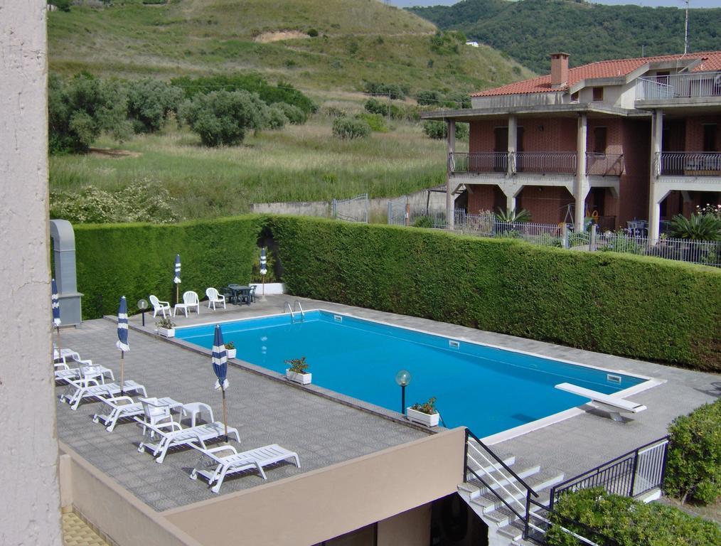 Hotel Svizzero Санджинето Экстерьер фото