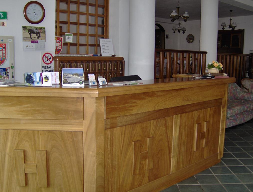 Hotel Svizzero Санджинето Экстерьер фото